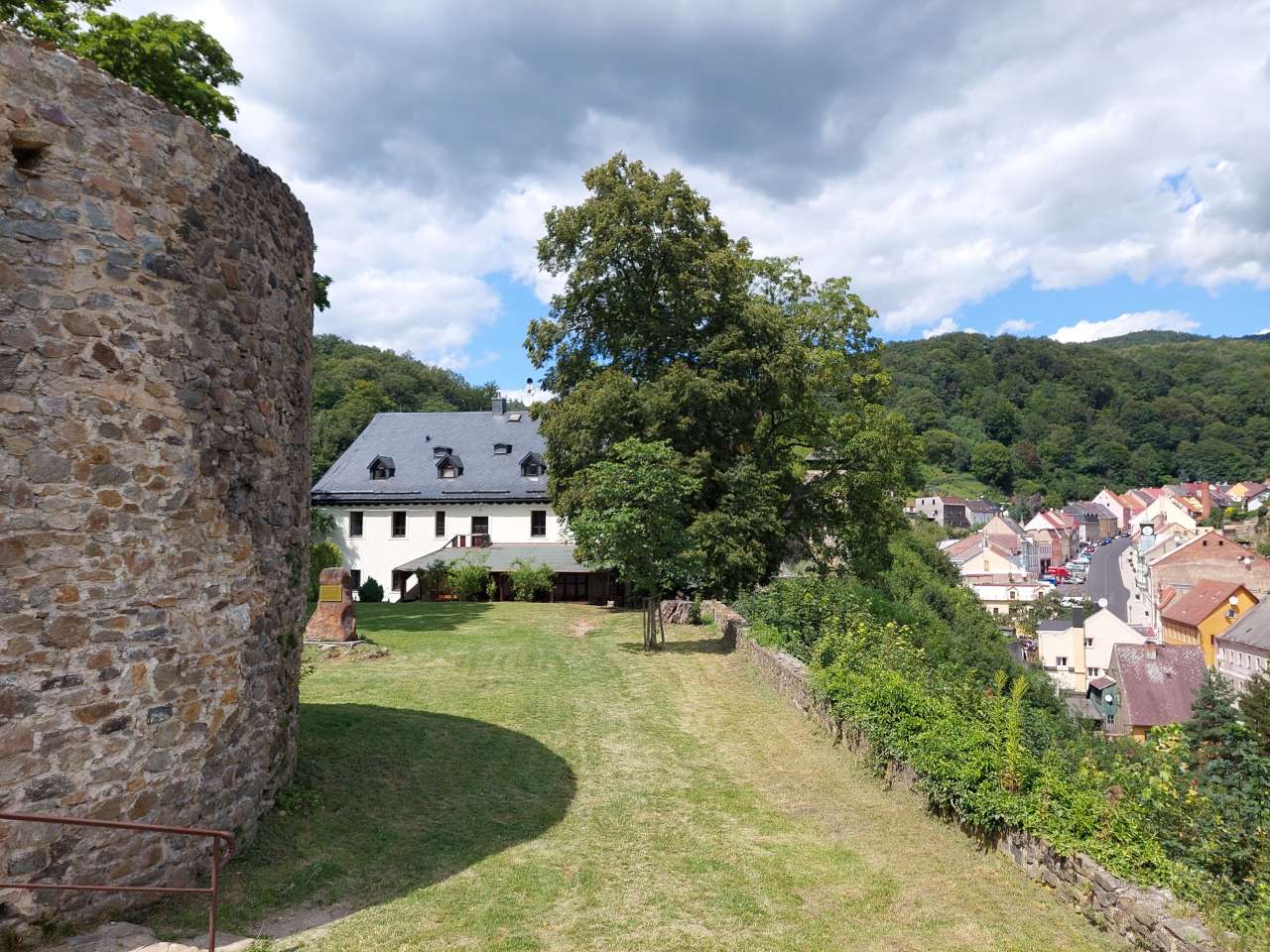 COUNTRY OZVĚNY, hrad Krupka 16. 8.