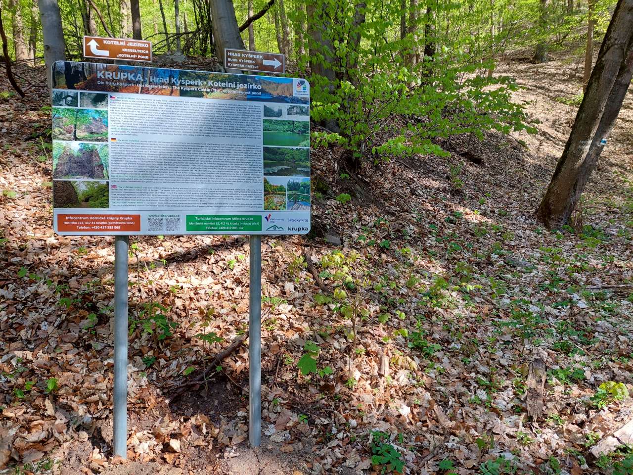 Infotabule o Kyšperku a Kotelním jezírku