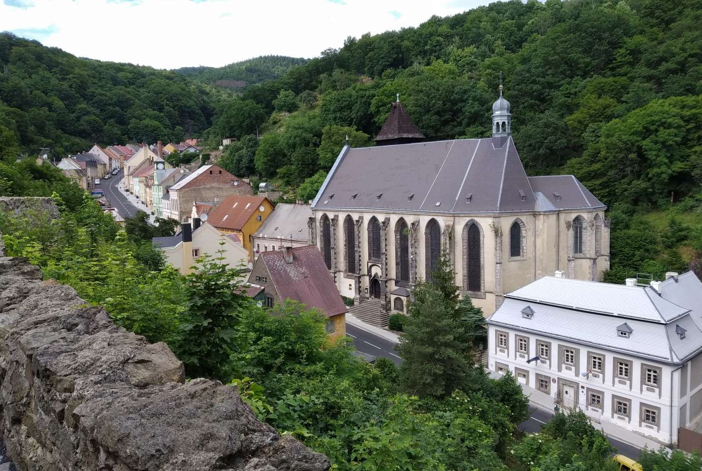 Proč jsou zavřené krupské kostely?