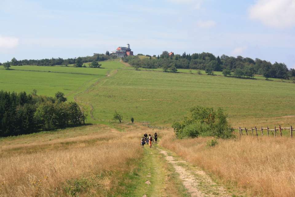 Komárka pěšky i na kole