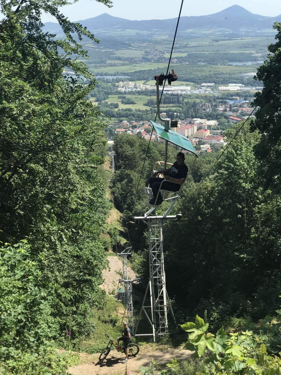 Lanovka na Komáří vížku, od 2. 4. do 26. 4. pravidelná údržba, mimo soboty a neděle nepojede