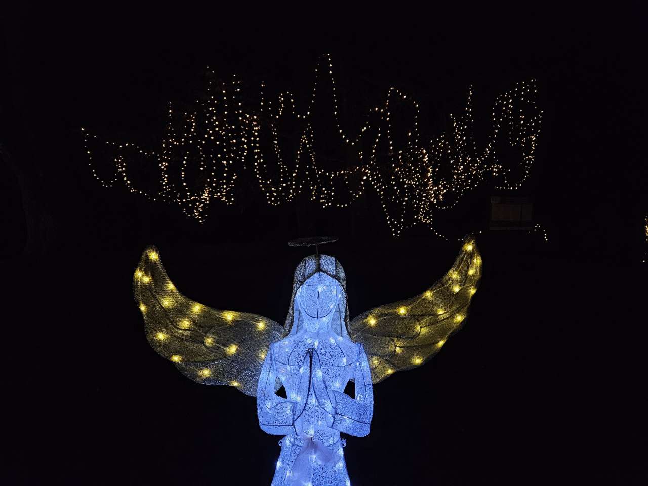 Adventní neděle s anděly na hradě byla úžasná