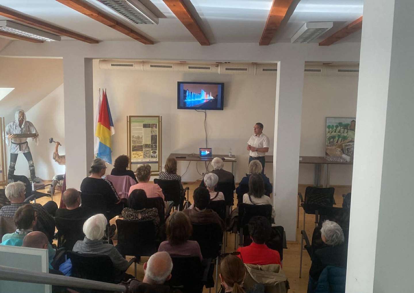 Cestovatelská přednáška