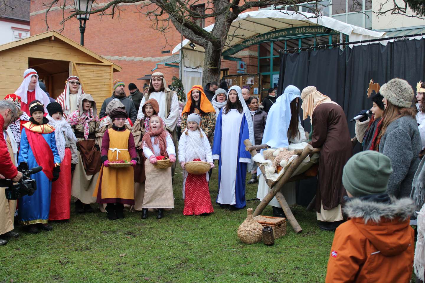 VÁNOČNÍ JARMARK 30. 11.